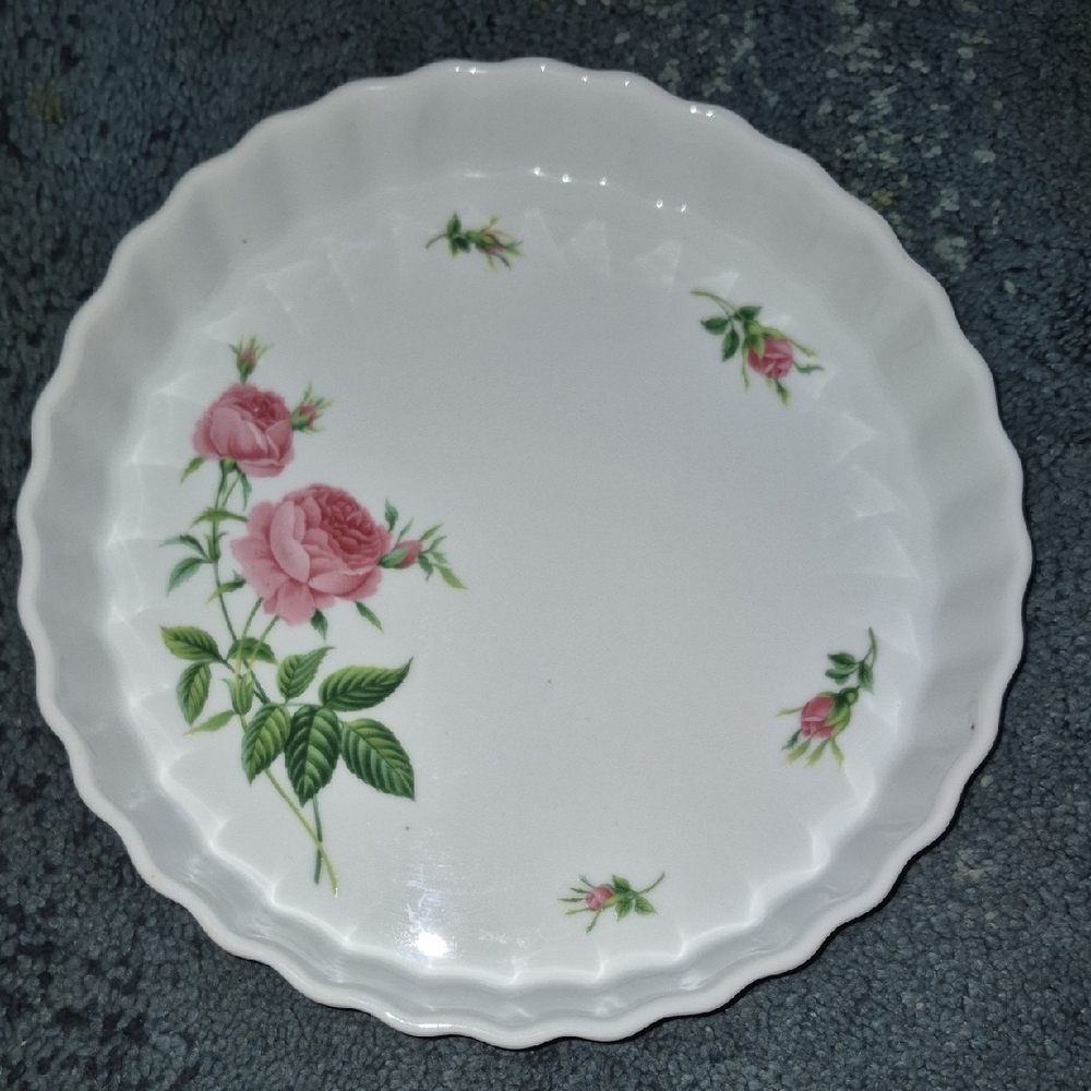 💥5/35 Vintage Christineholm White Porcelain Fluted Quiche Or Pie Dish
